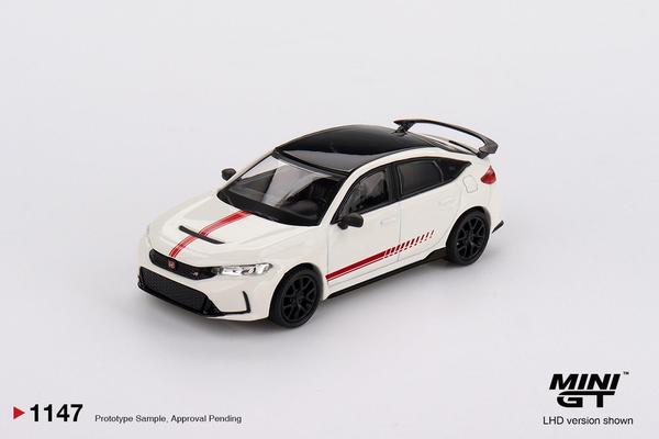 Pictrue of a Honda Civic Type R Ultimate Edition 1/64 Diecast Car by Mini GT MGT_01147