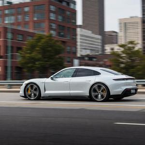 Image of a Porsche Taycan None