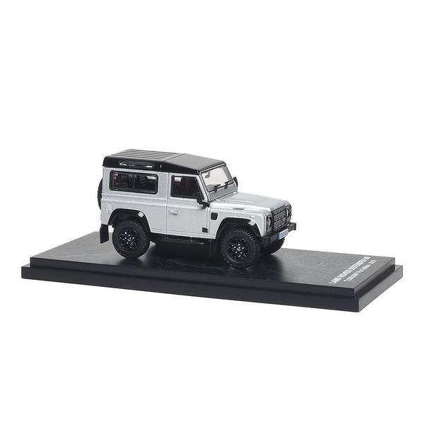 The Image-5 of the Land Rover Defender 90 2015 1/64 Diecast Car by Almost Real