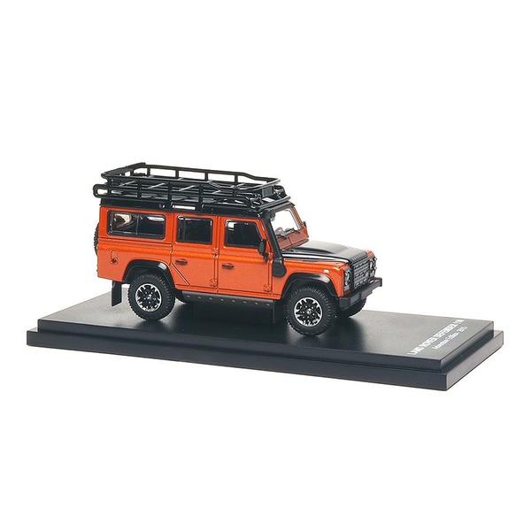 The Image-2 of the Land Rover Defender 110 2015 1/64 Diecast Car by Almost Real
