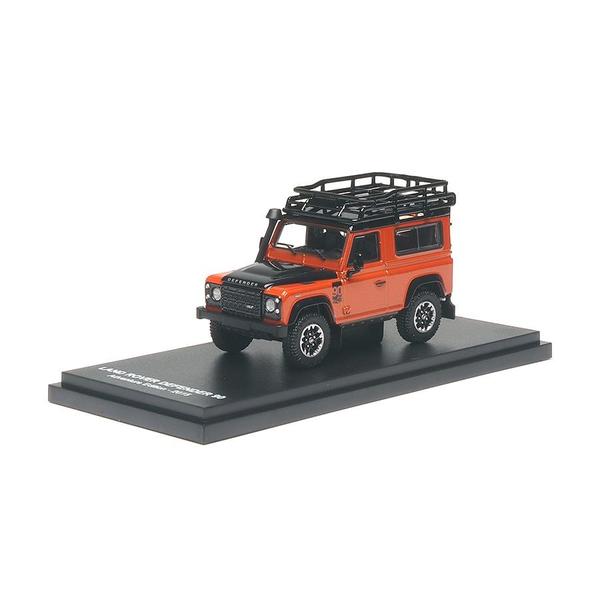 The Image-2 of the Land Rover Defender 90 2015 1/64 Diecast Car by Almost Real
