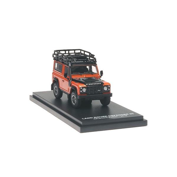 The Image-6 of the Land Rover Defender 90 2015 1/64 Diecast Car by Almost Real