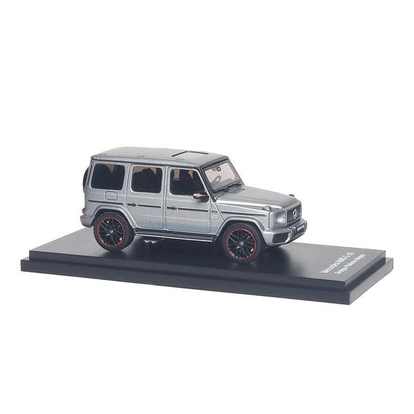 The Image-4 of the Mercedes AMG G 63 2019 1/64 Diecast Car by Almost Real