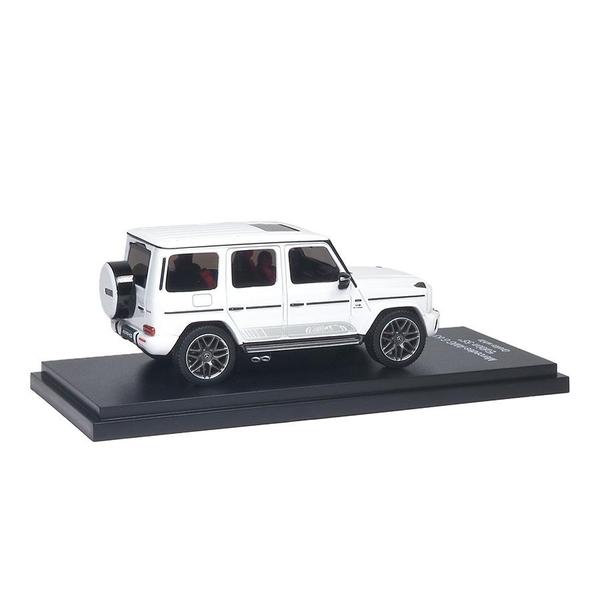 The Image-6 of the Mercedes AMG G 63 2022 1/64 Diecast Car by Almost Real