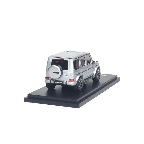 The Image-8 of the Mercedes AMG G 63 2019 1/64 Diecast Car by Almost Real