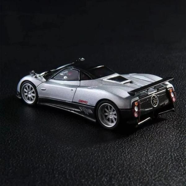 The Image-2 of the Pagani Zonda F 2005 1/64 Diecast Car by Almost Real