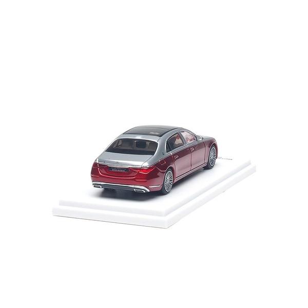 The Image-8 of the Mercedes-Maybach S 680 1/64 Diecast Car by Almost Real
