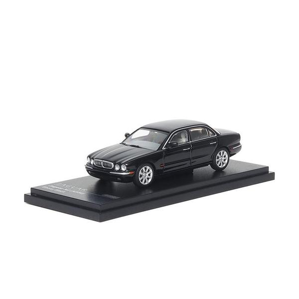 The Image-1 of the Jaguar XJ-6 (X350) 1/64 Diecast Car by Almost Real