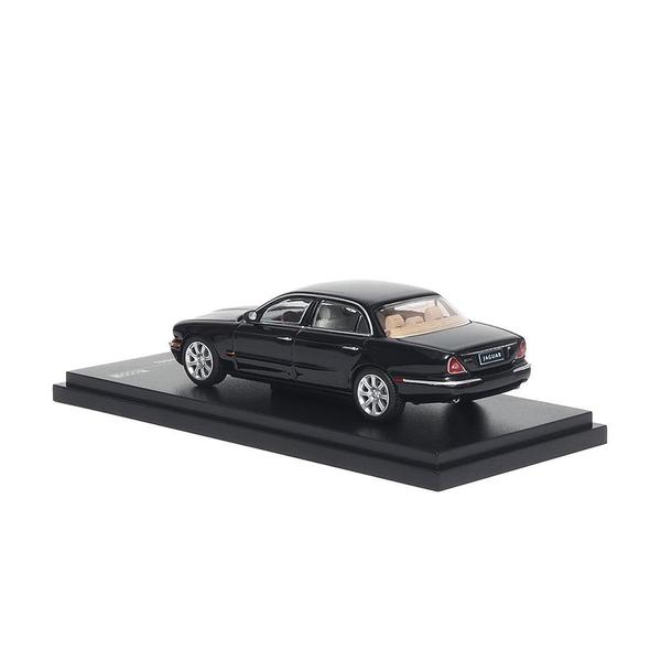 The Image-2 of the Jaguar XJ-6 (X350) 1/64 Diecast Car by Almost Real