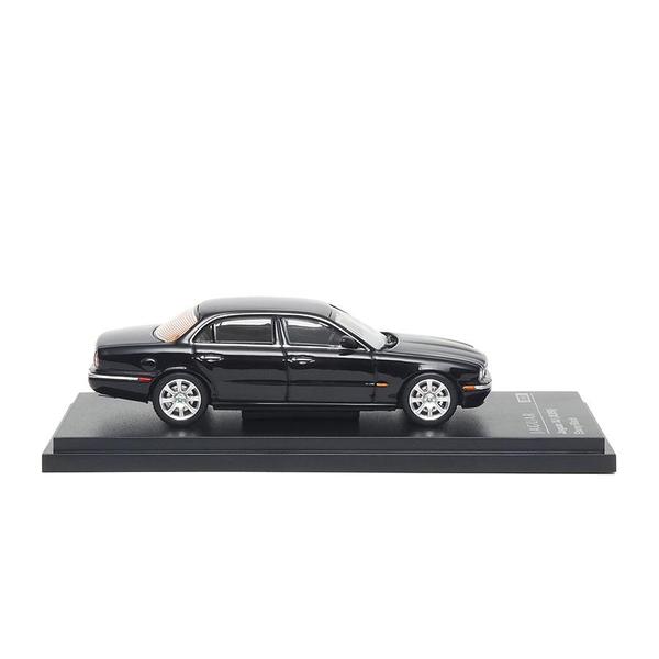 The Image-3 of the Jaguar XJ-6 (X350) 1/64 Diecast Car by Almost Real