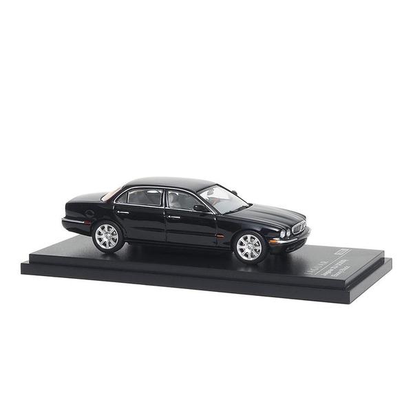 The Image-5 of the Jaguar XJ-6 (X350) 1/64 Diecast Car by Almost Real