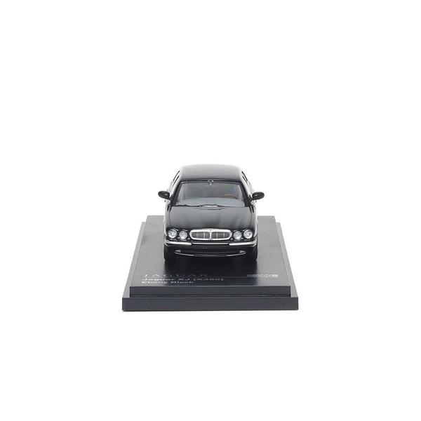 The Image-7 of the Jaguar XJ-6 (X350) 1/64 Diecast Car by Almost Real