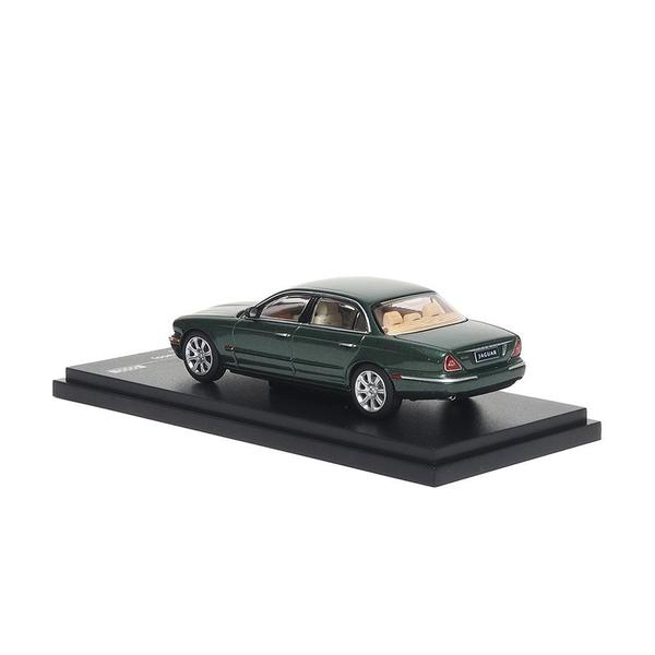 The Image-3 of the Jaguar XJ-6 (X350) 1/64 Diecast Car by Almost Real