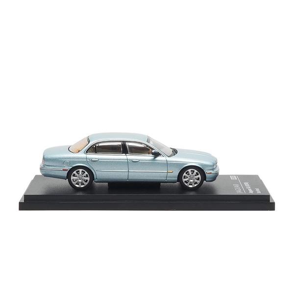 The Image-6 of the Jaguar XJ-6 (X350) 1/64 Diecast Car by Almost Real