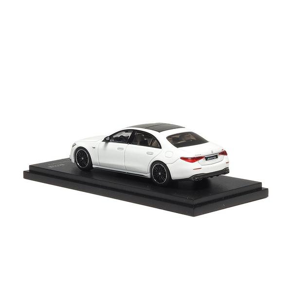 The Image-4 of the Mercedes-AMG S 63 E Performance 2023 1/64 Diecast Car by Almost Real