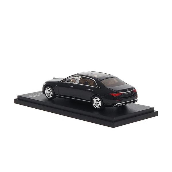 The Image-3 of the Mercedes-Maybach S 680 2021 1/64 Diecast Car by Almost Real