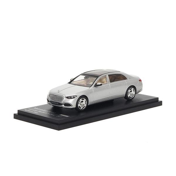 The Image-2 of the Mercedes-Maybach S 680 2021 1/64 Diecast Car by Almost Real