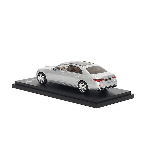 The Image-3 of the Mercedes-Maybach S 680 2021 1/64 Diecast Car by Almost Real