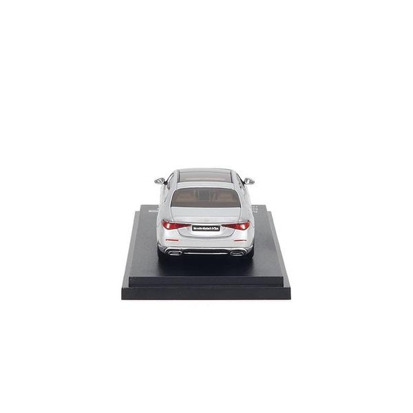 The Image-8 of the Mercedes-Maybach S 680 2021 1/64 Diecast Car by Almost Real