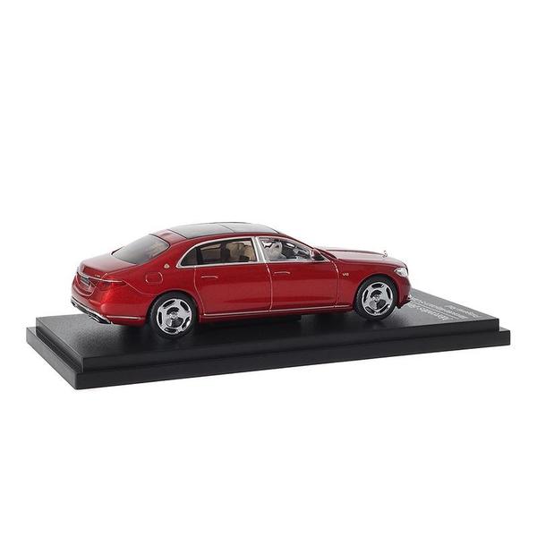 The Image-5 of the Mercedes-Maybach S 680 2021 1/64 Diecast Car by Almost Real