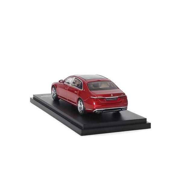 The Image-7 of the Mercedes-Maybach S 680 2021 1/64 Diecast Car by Almost Real