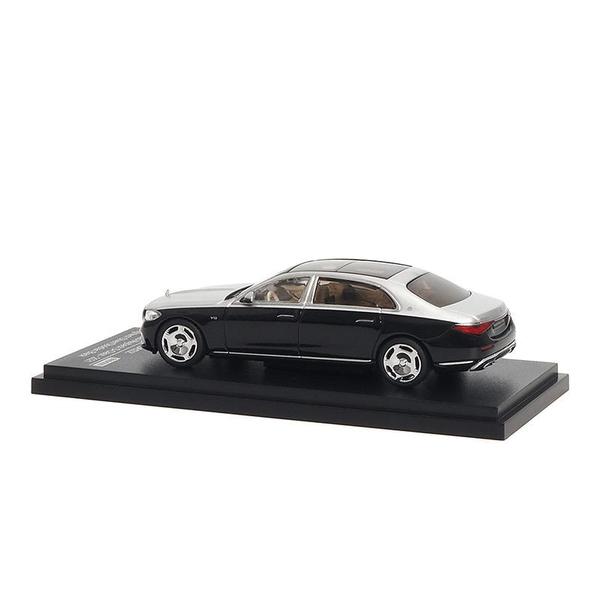 The Image-6 of the Mercedes-Maybach S 680 2021 1/64 Diecast Car by Almost Real