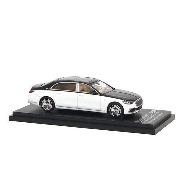The Image-4 of the Mercedes-Maybach S 680 2021 1/64 Diecast Car by Almost Real