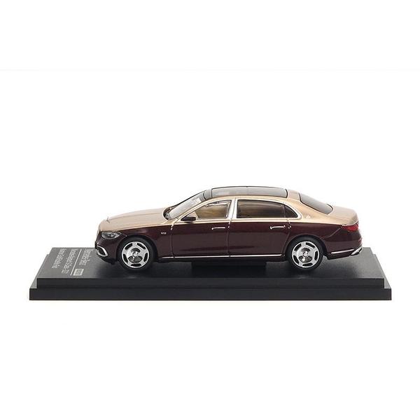 The Image-2 of the Mercedes-Maybach S 680 2021 1/64 Diecast Car by Almost Real