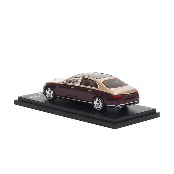 The Image-6 of the Mercedes-Maybach S 680 2021 1/64 Diecast Car by Almost Real