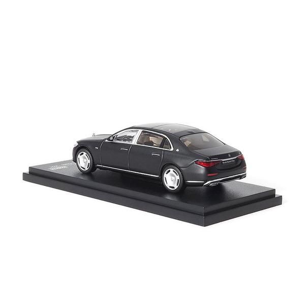 The Image-3 of the Mercedes-Maybach S 680 2021 1/64 Diecast Car by Almost Real