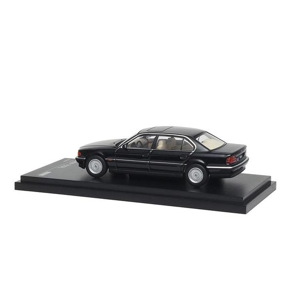 The Image-6 of the BMW 750iL (E38) 1/64 Diecast Car by Almost Real