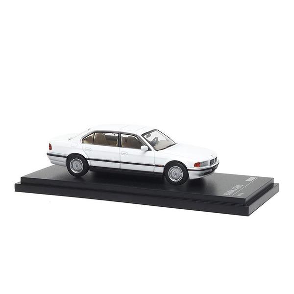 The Image-4 of the BMW 750iL (E38) 1/64 Diecast Car by Almost Real