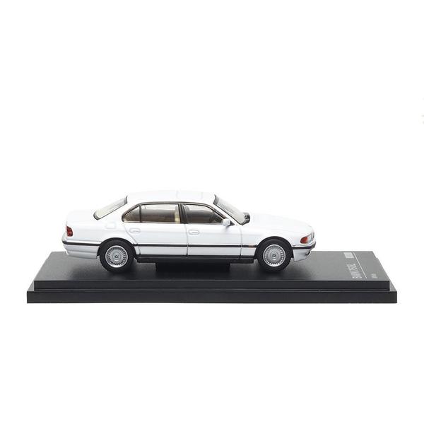 The Image-5 of the BMW 750iL (E38) 1/64 Diecast Car by Almost Real