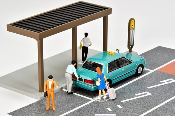 The Rear of the Toyota Crown Sedan Super Deluxe 1/64 Diecast Car by Tomytec Tomica Limited Vintage