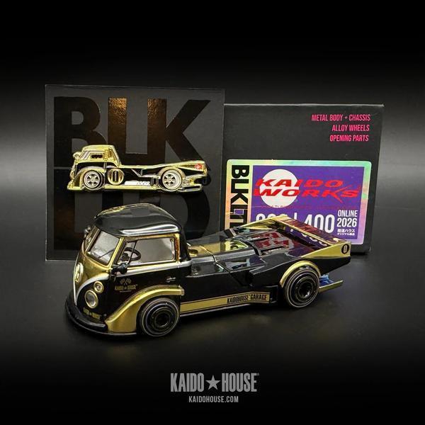 Pictrue of a Volkswagen T1 1/64 Diecast Car by Kaido House KHMG_227