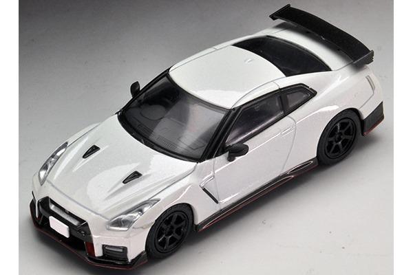 Picture of a Nissan GT-R Nismo (2017 model) by diecast car manufacturer Tomytec Tomica Limited Vintage