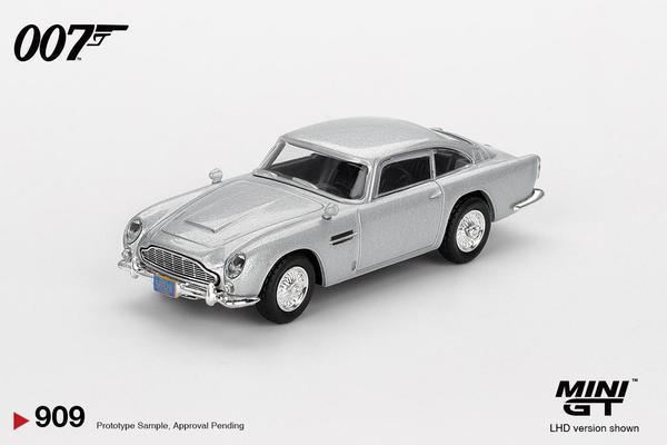 Pictrue of a Aston Martin DB5 1/64 Diecast Car by Mini GT MGT_00909