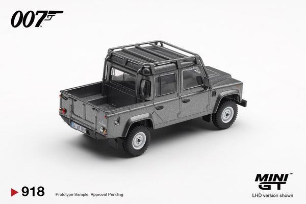 The Rear of the Land Rover Defender 110 Crew Cab 1/64 Diecast Car by Mini GT