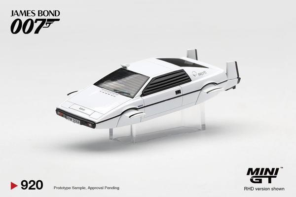 Pictrue of a Lotus Esprit S1 Submarine 1/64 Diecast Car by Mini GT MGT_00920