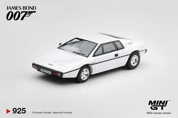 Pictrue of a Lotus Esprit S1 1/64 Diecast Car by Mini GT MGT_00925
