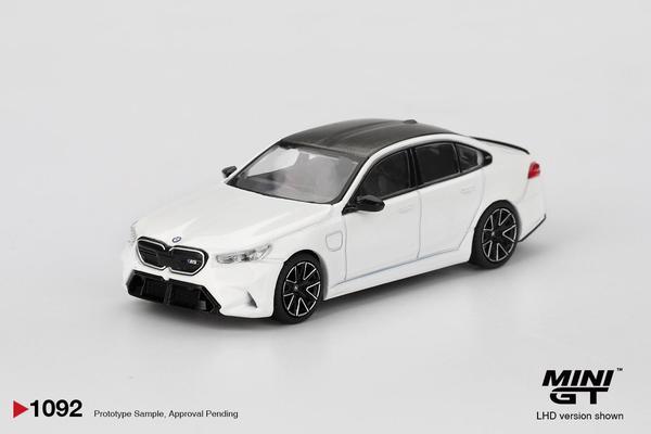 Pictrue of a BMW M5 (G90) 1/64 Diecast Car by Mini GT MGT_01092