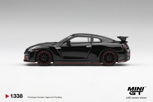 The Image-2 of the Nissan GT-R Nismo 2024 1/64 Diecast Car by Mini GT